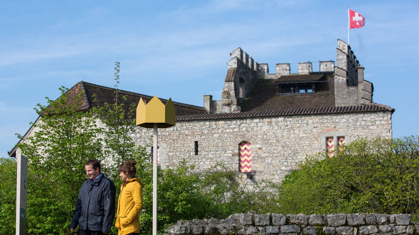 Sechs Audiostationen in und um die Burg vermitteln eindrücklich den Aufstieg der Habsburger zur Weltmacht.